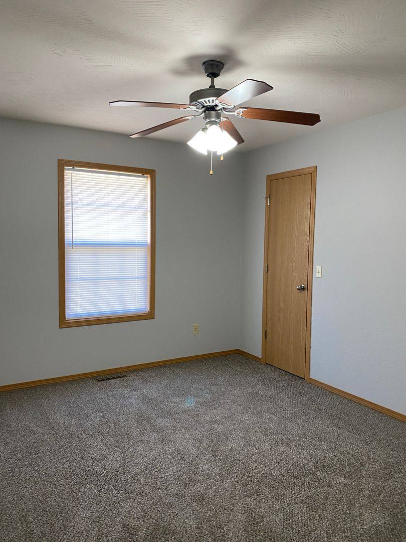 Apartment for rent at 2309-2311 W Parkview, Republic, MO 65738