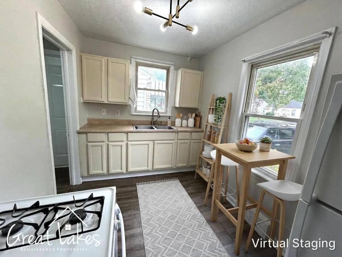 House for rent at 18541 Washtenaw St, Harper Woods, MI 48225