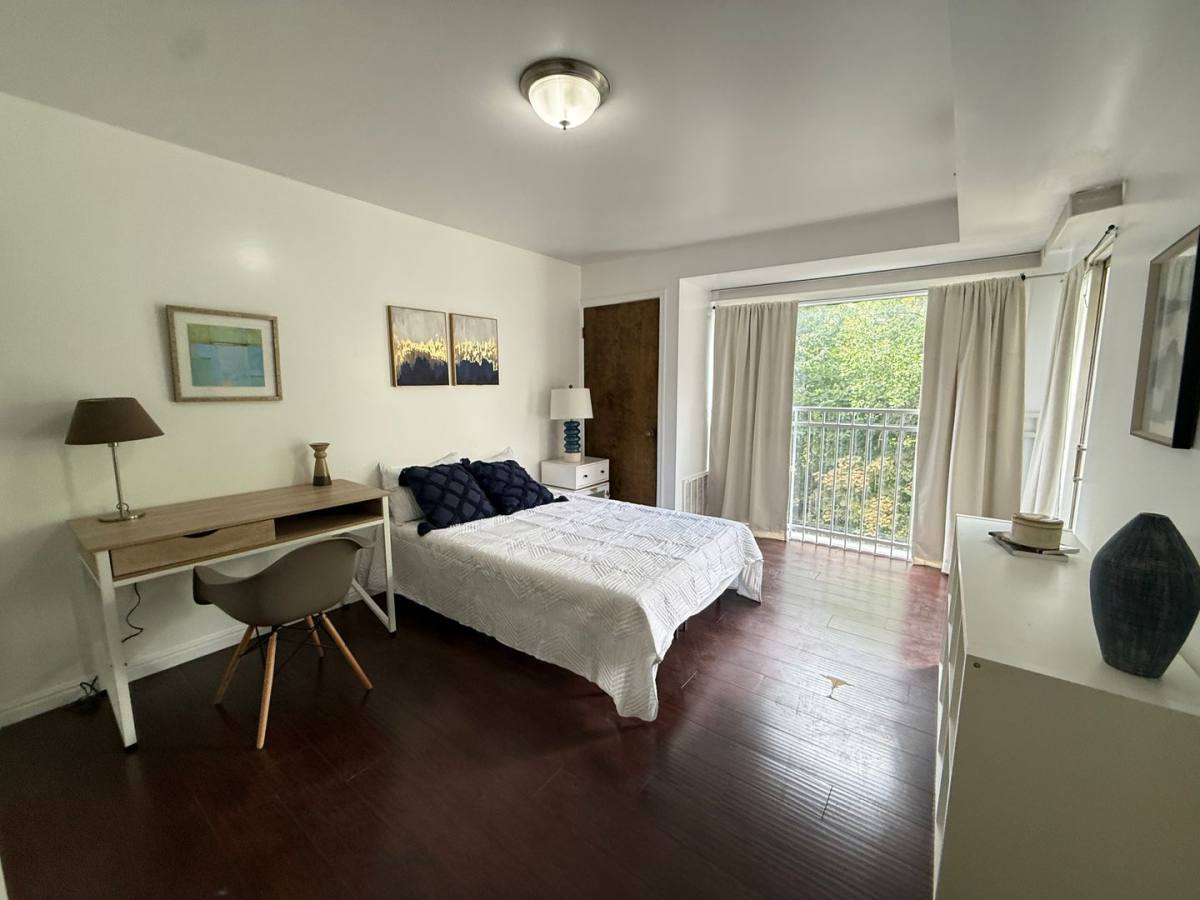 Apartment for rent at 730 S 1200 E #6, Salt Lake City, UT 84102
