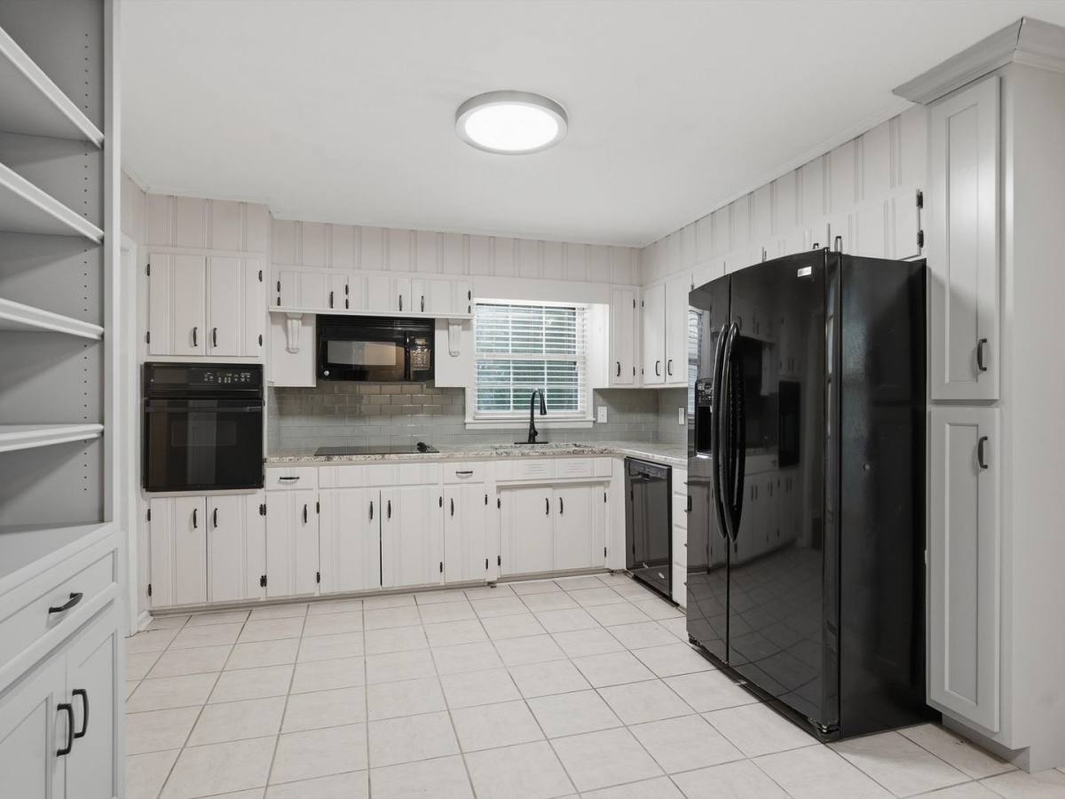 House for rent at 4006 Devon St SE, Huntsville, AL 35802
