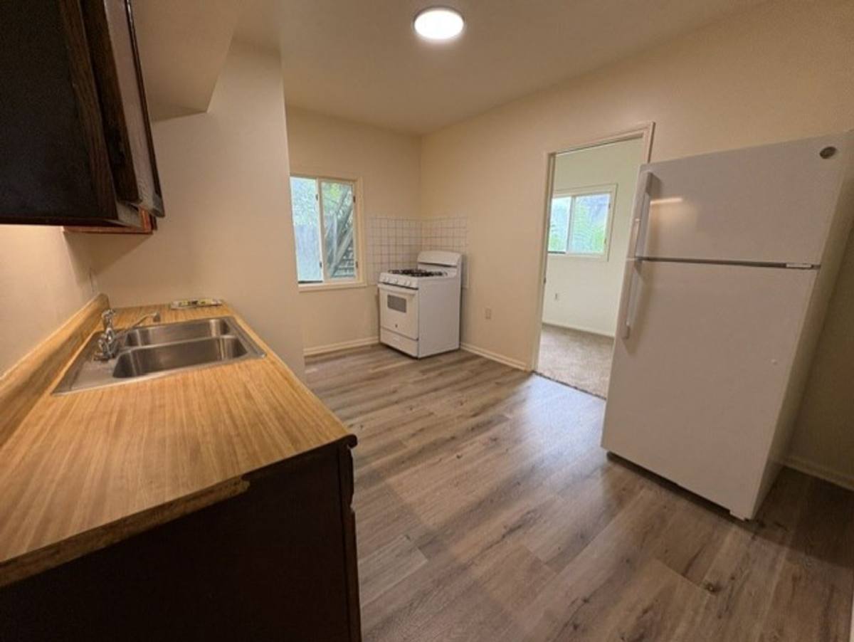 Apartment for rent at 2241 13th St SW, Akron, OH 44314