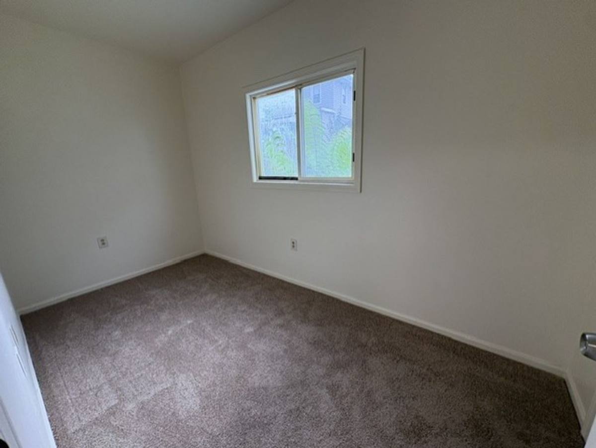 Apartment for rent at 2241 13th St SW, Akron, OH 44314