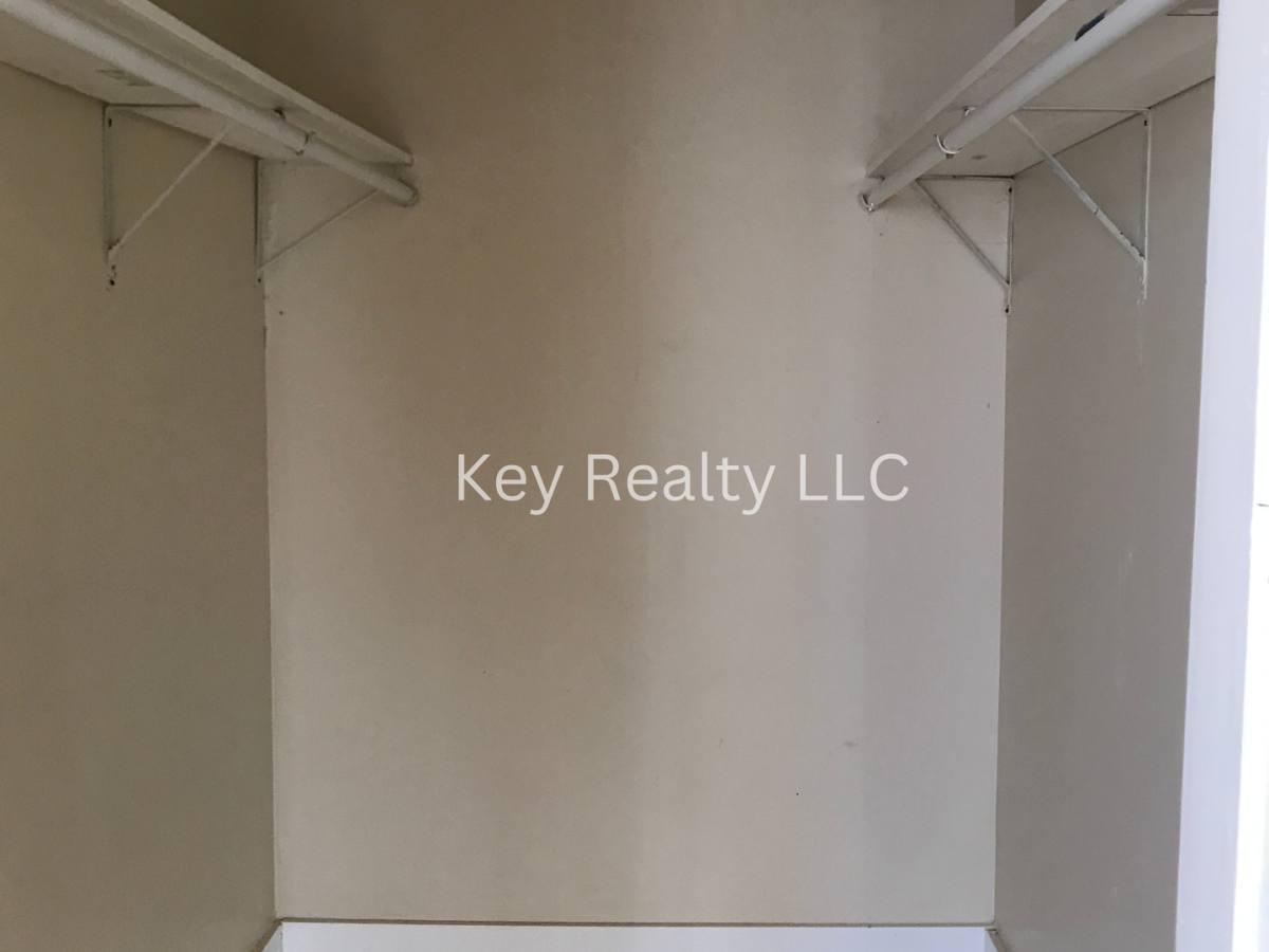 House for rent at 2309 Elliott St, Alexandria, LA 71301