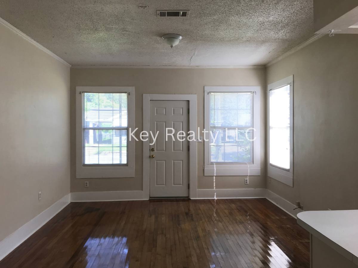 House for rent at 2309 Elliott St, Alexandria, LA 71301
