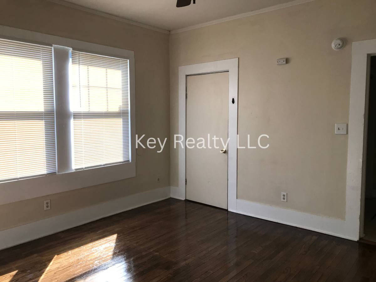 House for rent at 2309 Elliott St, Alexandria, LA 71301