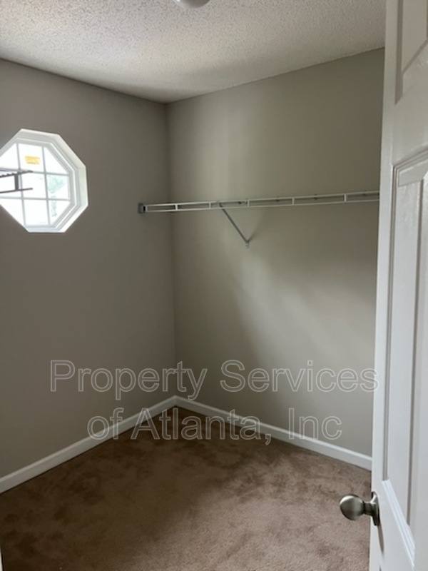 Townhouse for rent at 7420 Battlecreek Lane, Jonesboro, GA 30236