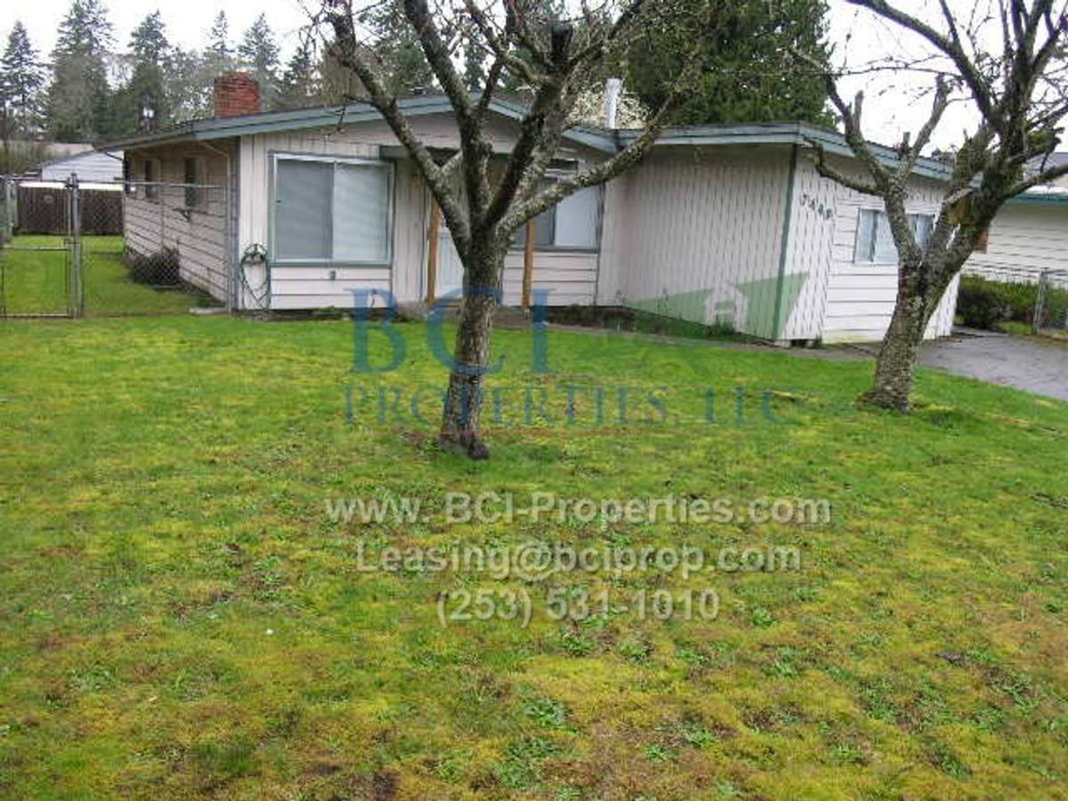 Apartment for rent at 7440 S Pine, Tacoma, WA 98409