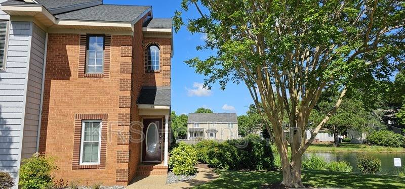 Condo for rent at 200 Mainsail Dr, Hampton, VA 23664