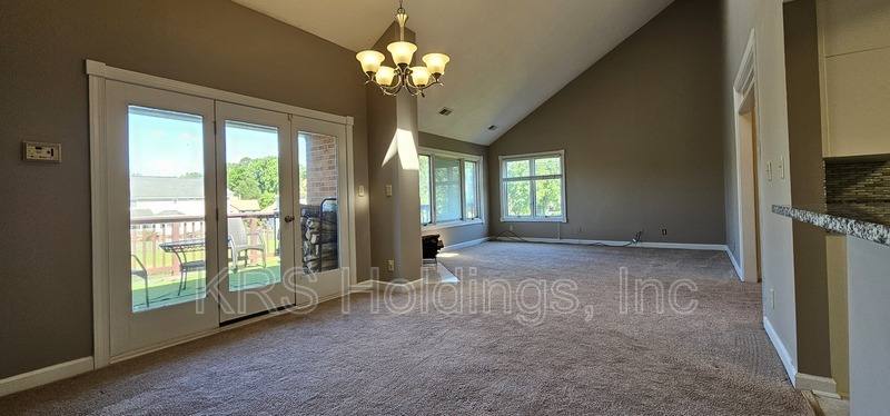 Condo for rent at 200 Mainsail Dr, Hampton, VA 23664