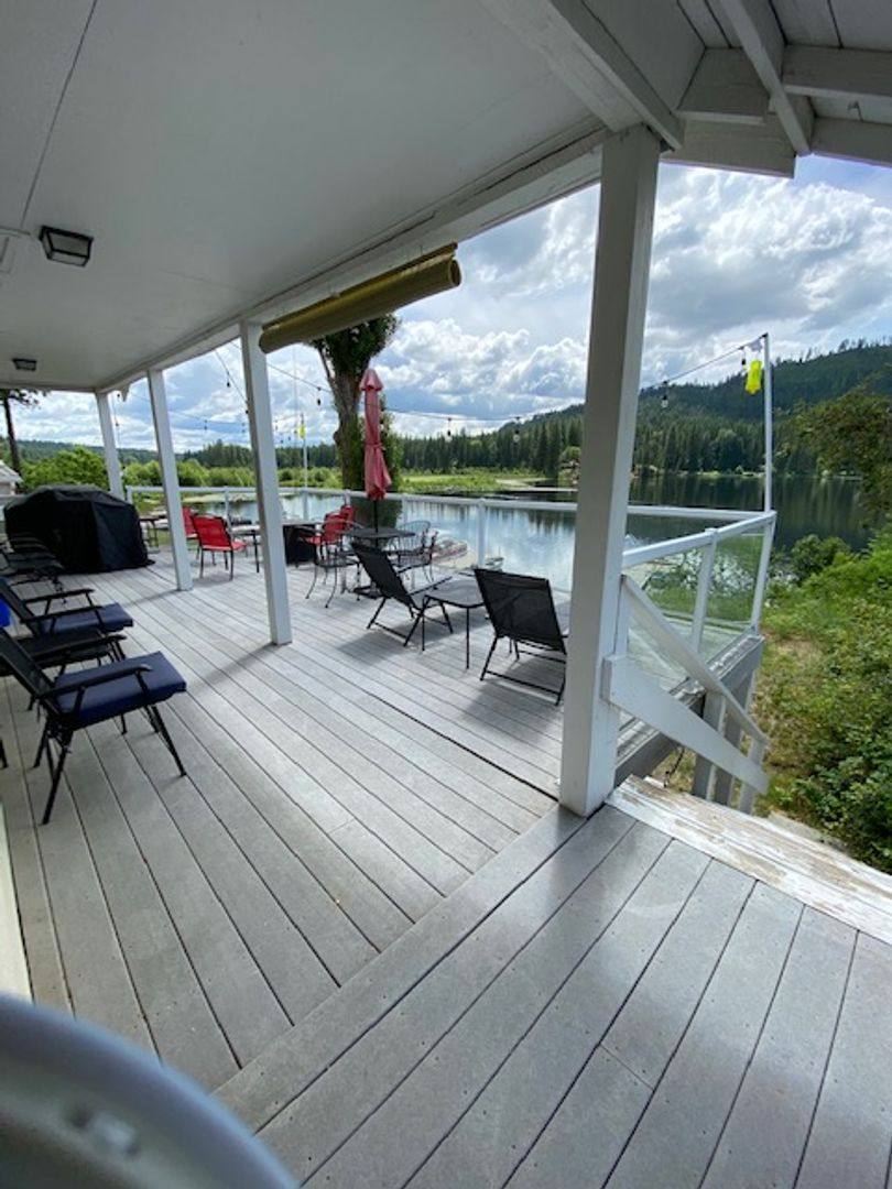 House for rent at 101 N Viewpoint Rd, Newport, WA 99156