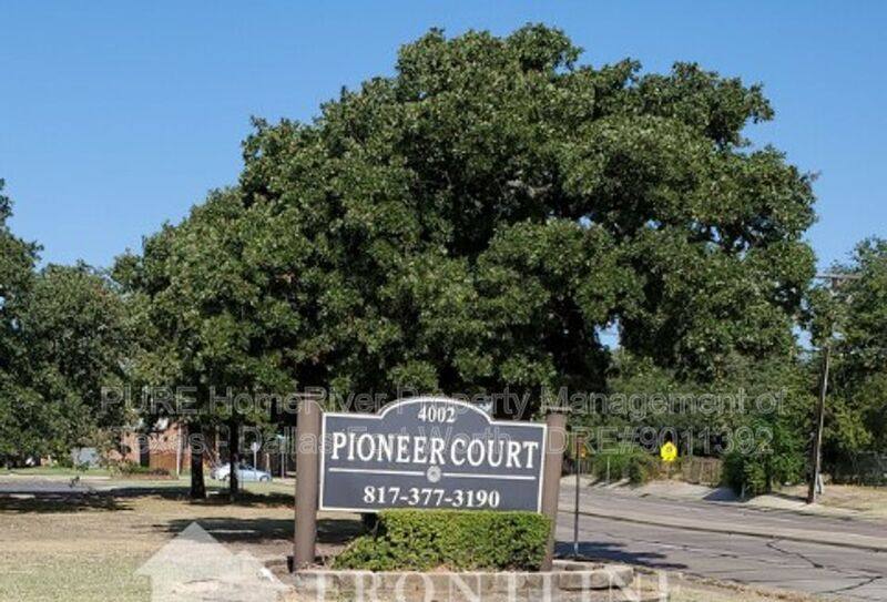 Apartment for rent at 4004 W Pioneer Dr #128, Irving, TX 75061