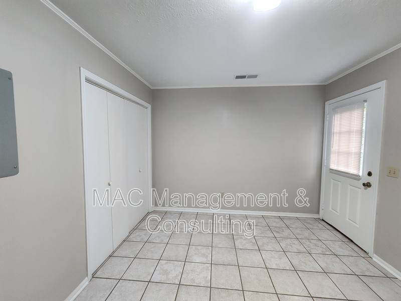 Apartment for rent at 958 N Franklin Ave #2, Cookeville, TN 38501
