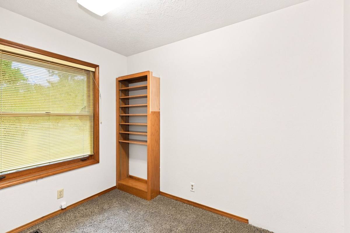 House for rent at 751 Catron St N, Monmouth, OR 97361
