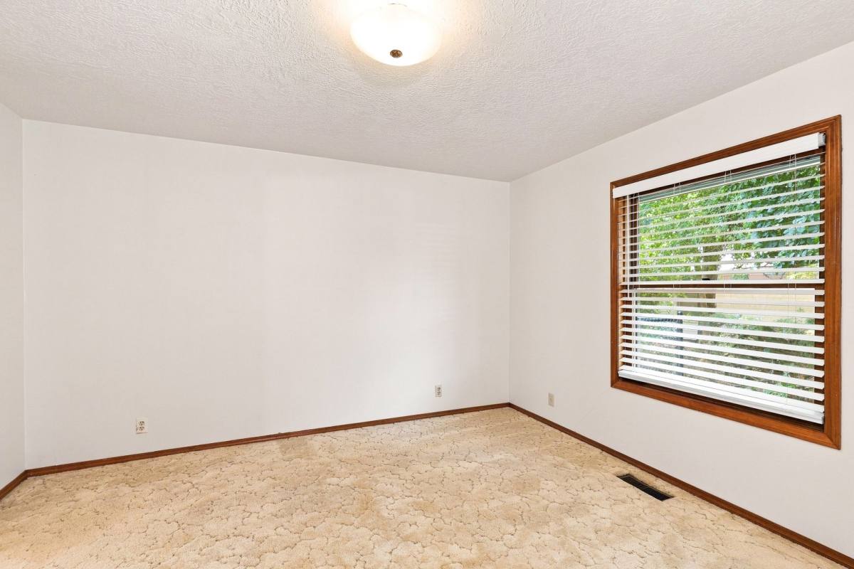 House for rent at 751 Catron St N, Monmouth, OR 97361