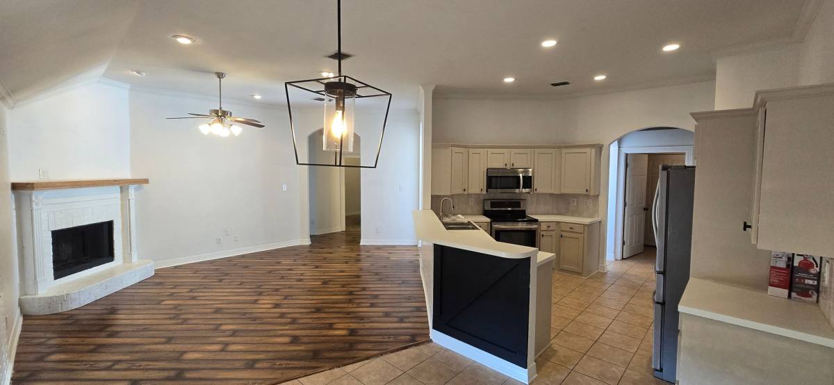 House for rent at 1004 Creole Dr, Bossier City, LA 71111