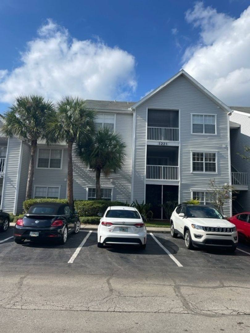 Condo for rent at 1221 Bermuda Lakes Lane #202, Kissimmee, FL 34741