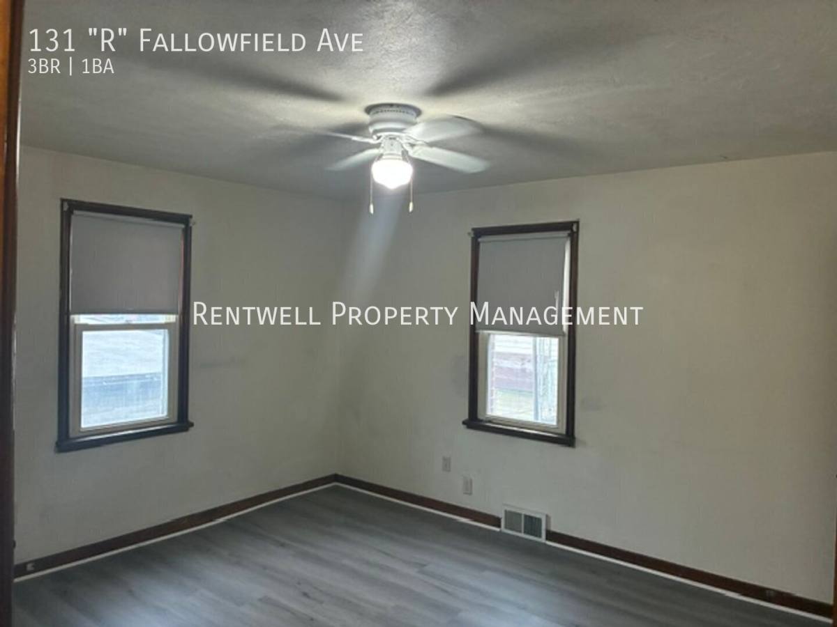 House for rent at 131 Fallowfield Ave #R, Charleroi, PA 15022
