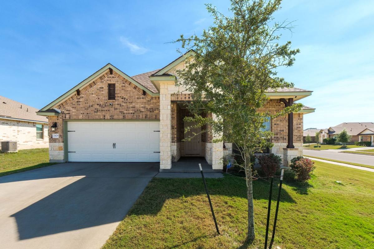 House for rent at 2429 Freddie L Nichols Sr Dr, Harker Heights, TX 76548