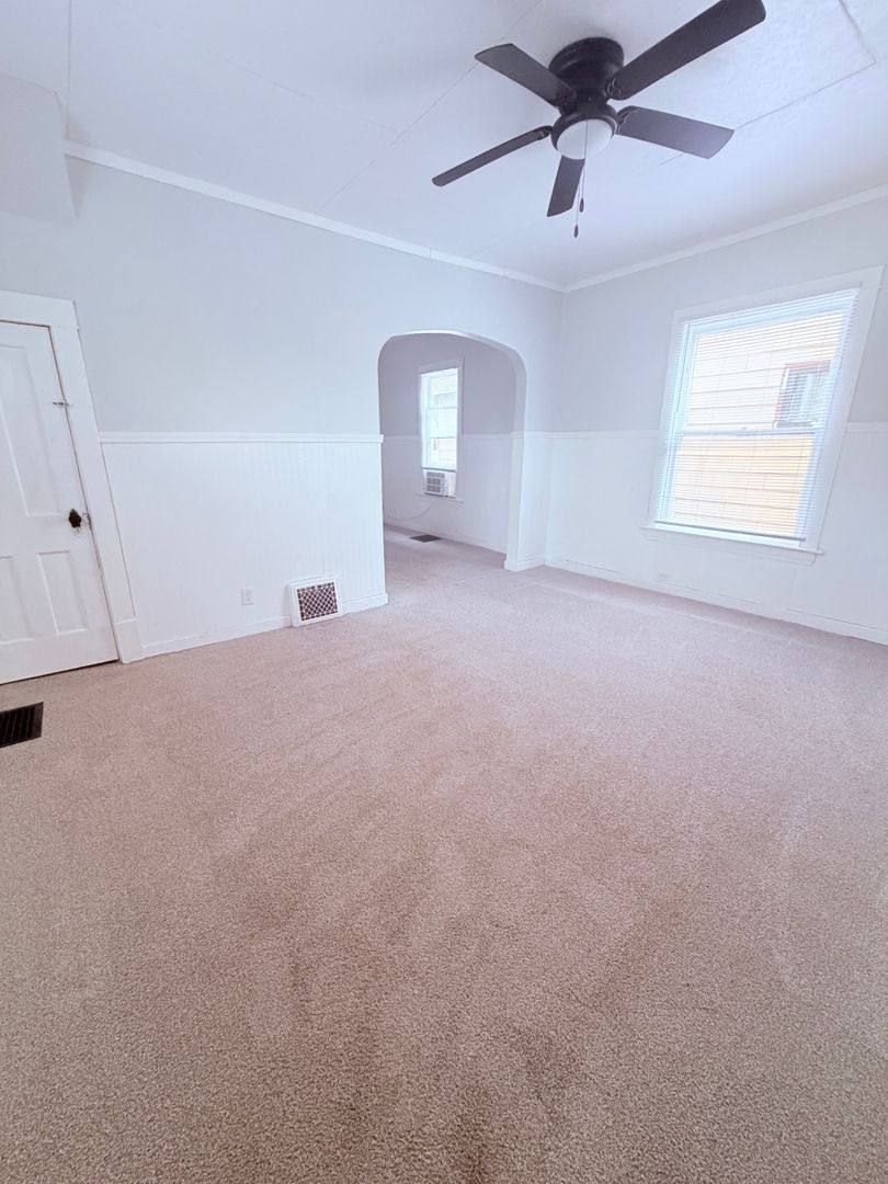 House for rent at 317 8th Ave SW, Aberdeen, SD 57401