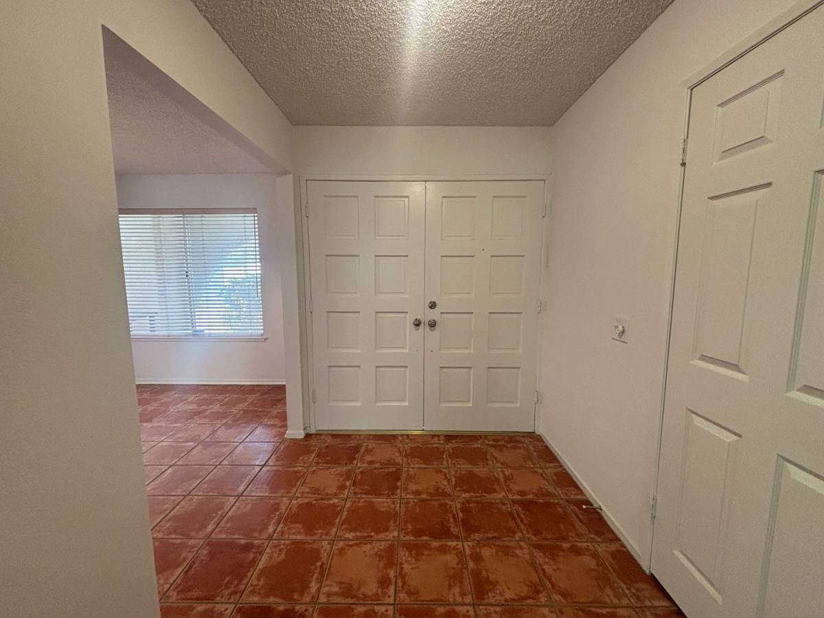 House for rent at 2615 W Ave #J-8, Lancaster, CA 93536