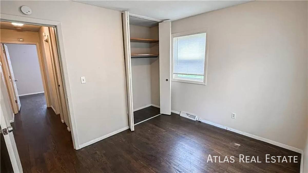 Apartment for rent at 6650 Maywood Ave #B, Kansas City, MO 64133
