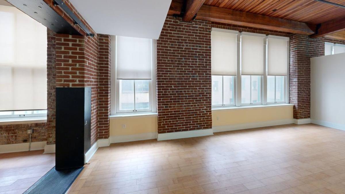 Apartment for rent at 1511 Washington Ave, St. Louis, MO 63103