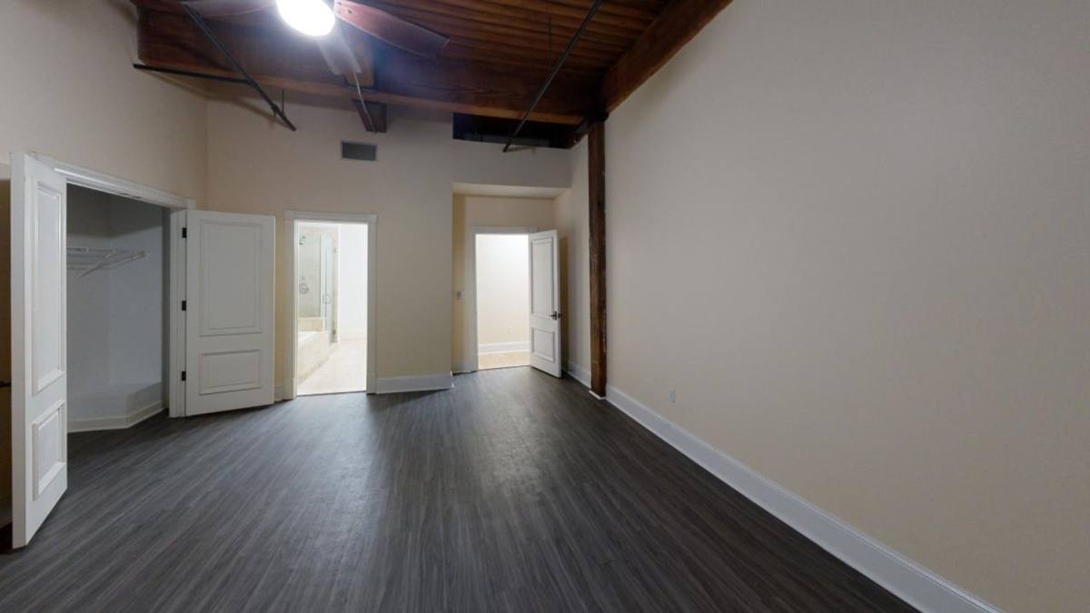 Apartment for rent at 1511 Washington Ave, St. Louis, MO 63103