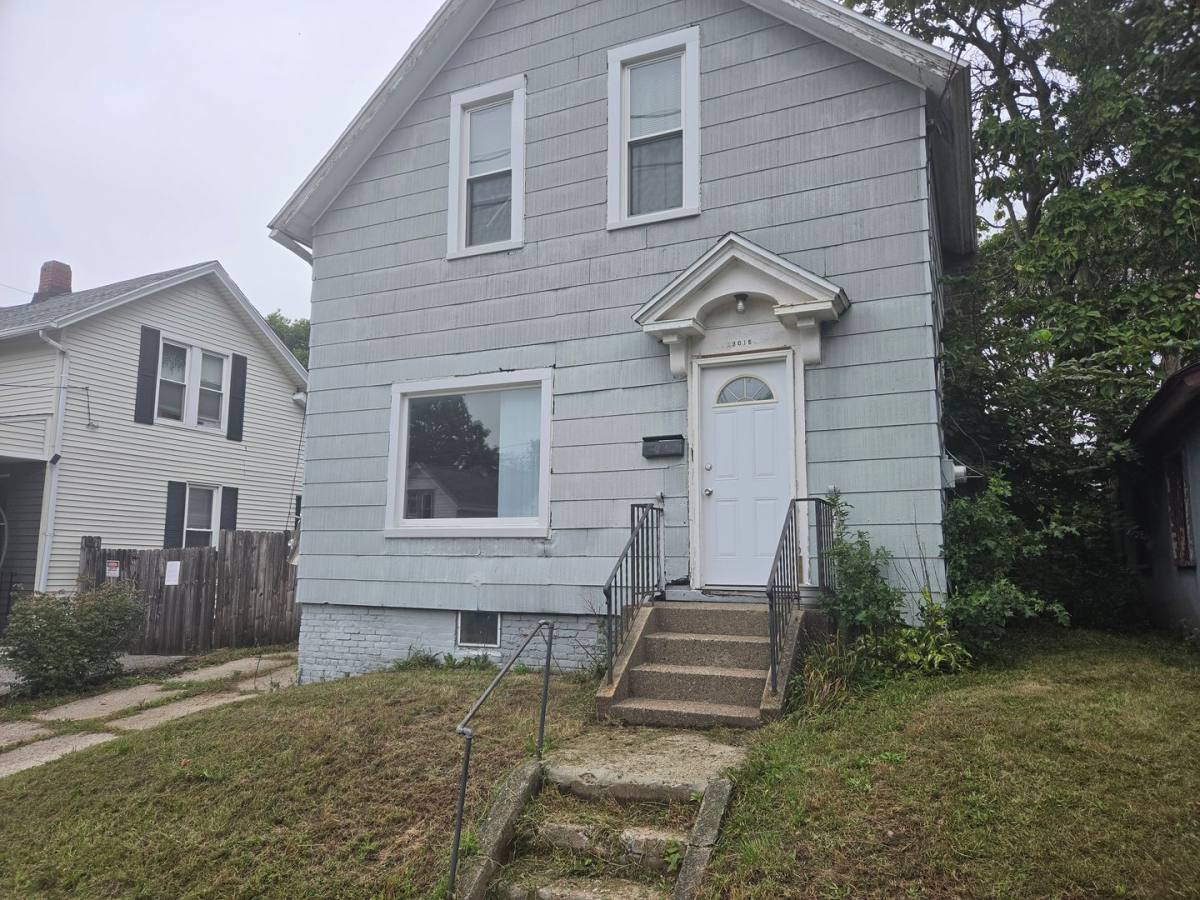 House for rent at 2015 Myrtle St, Erie, PA 16502