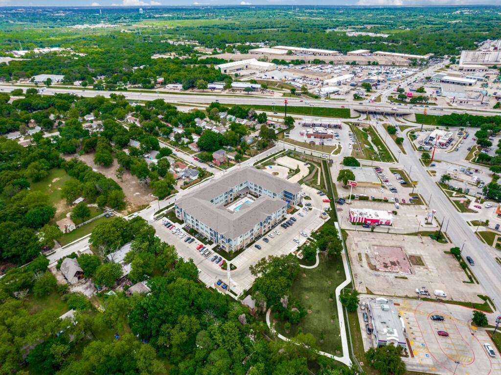 Apartment for rent at Palladium Fain Street, 1069 Kings Highway, Haltom City, TX 76117