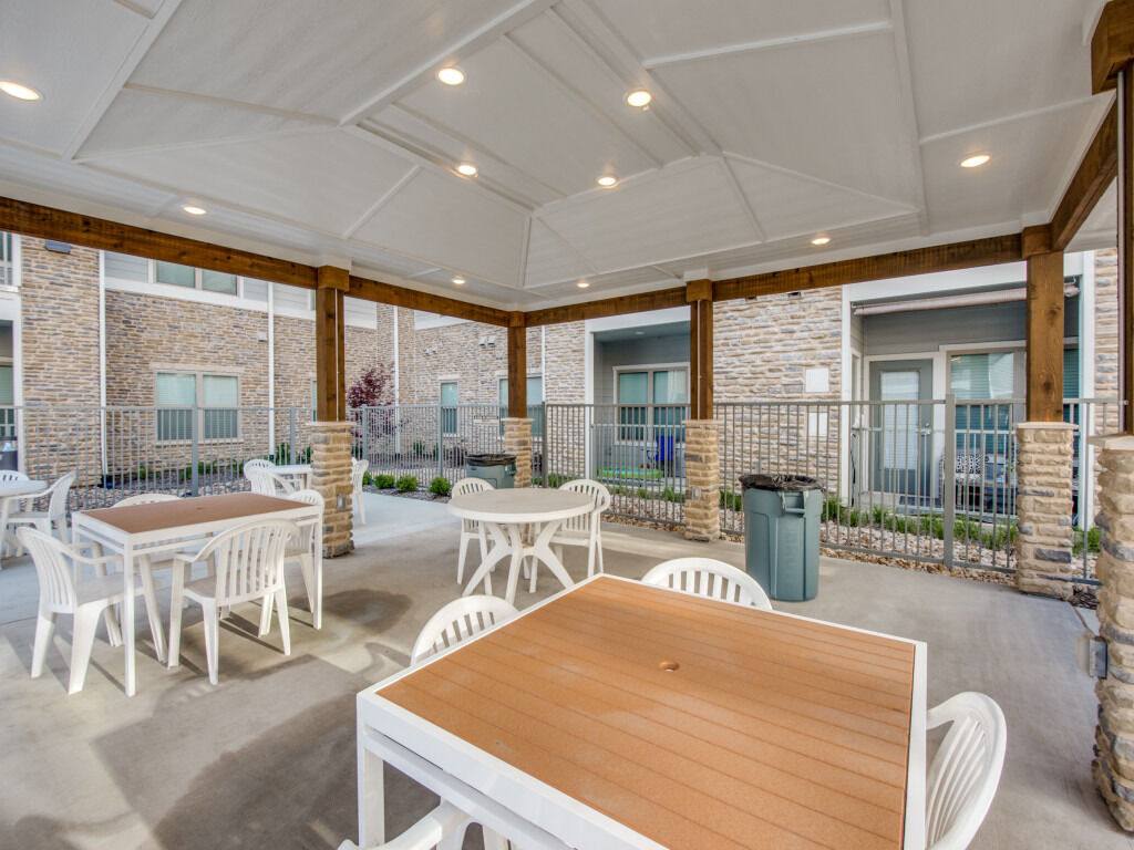 Apartment for rent at Palladium Fain Street, 1069 Kings Highway, Haltom City, TX 76117