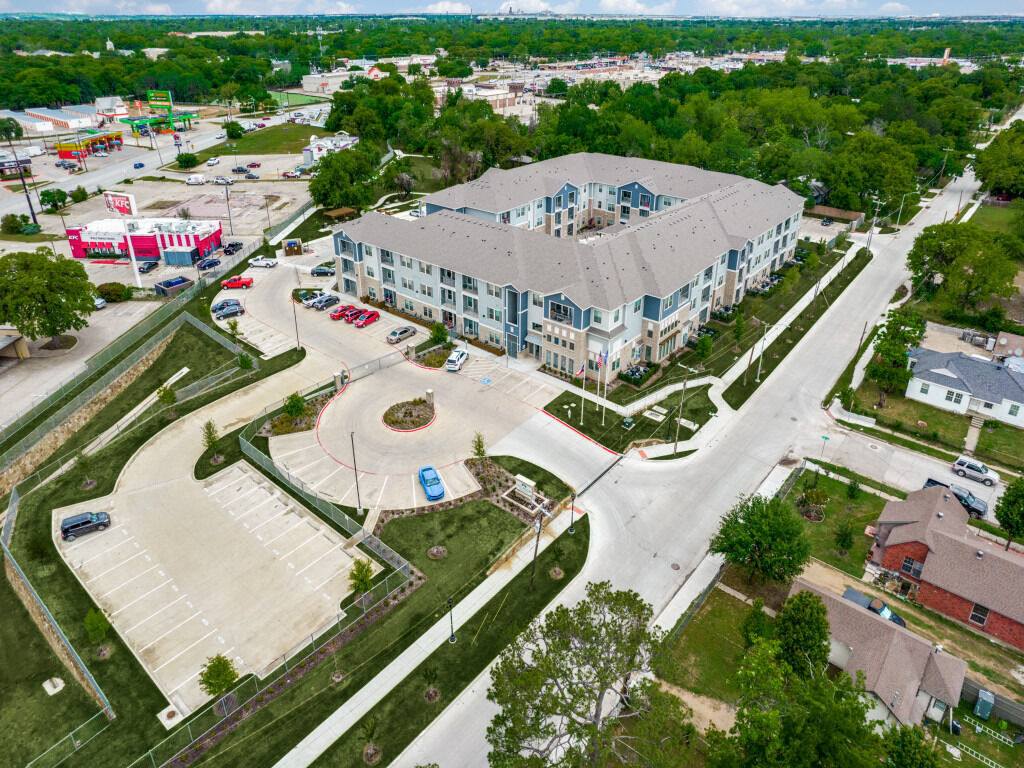 Apartment for rent at Palladium Fain Street, 1069 Kings Highway, Haltom City, TX 76117