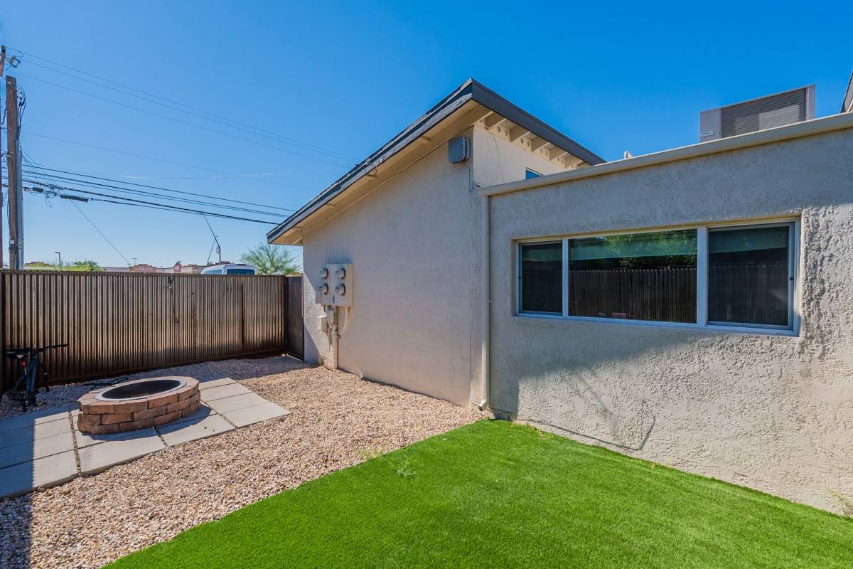 Apartment for rent at 56 & 58 N Martin Ave, Tucson, AZ 85719
