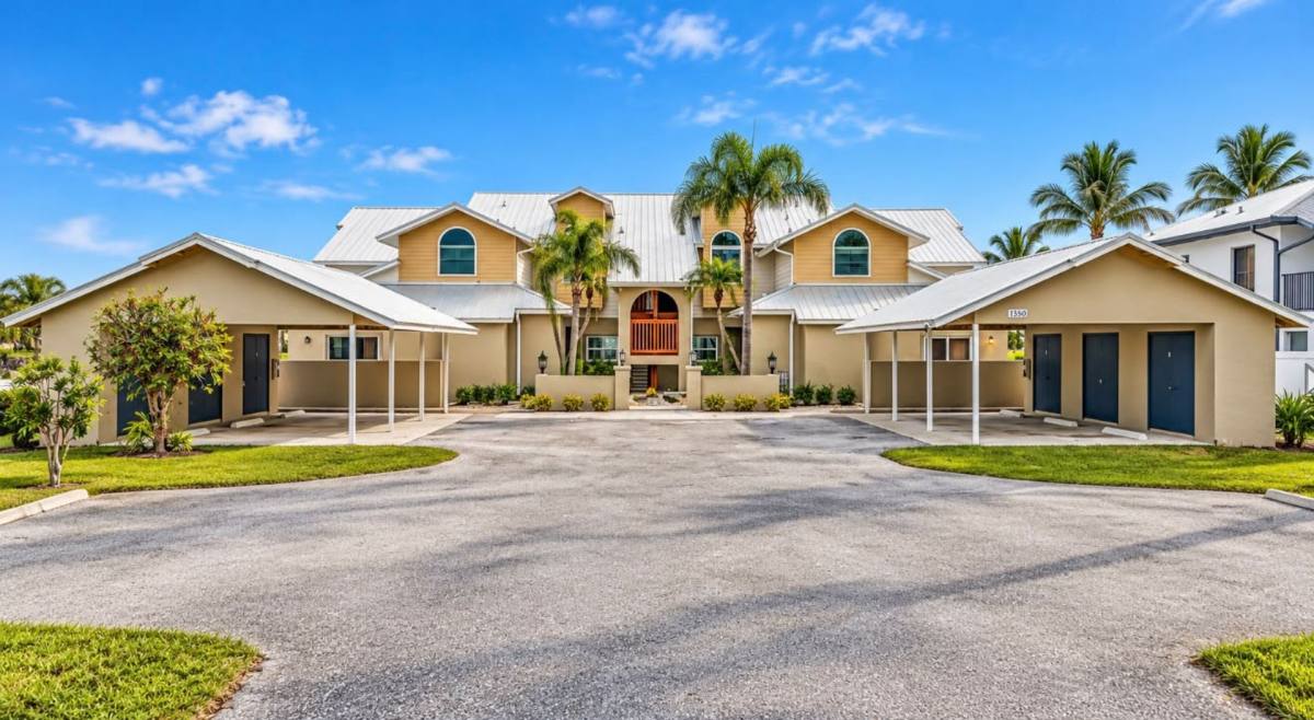 Condo for rent at 1350 Rio De Janeiro Ave, Punta Gorda, FL 33983
