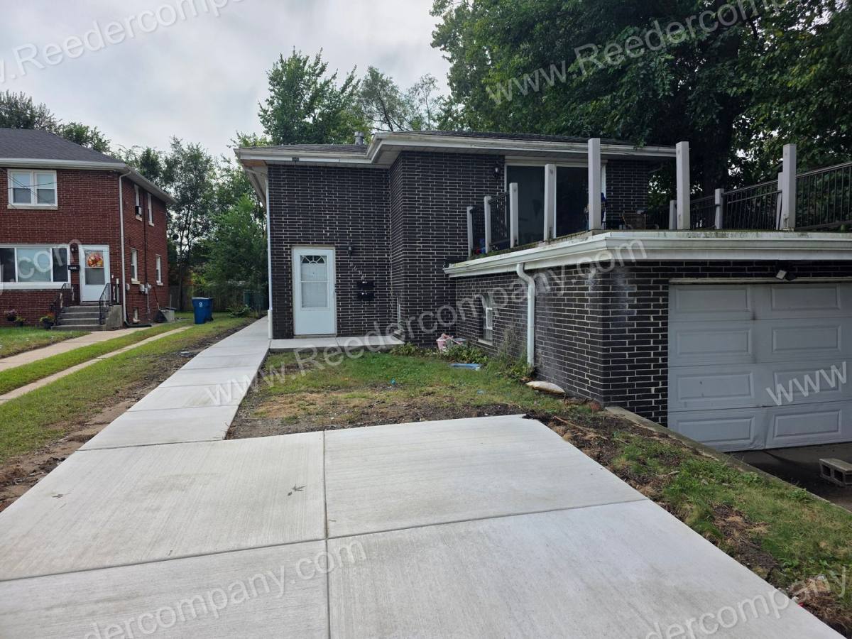 Apartment for rent at 1636 - 172nd St, Hammond, IN 46324