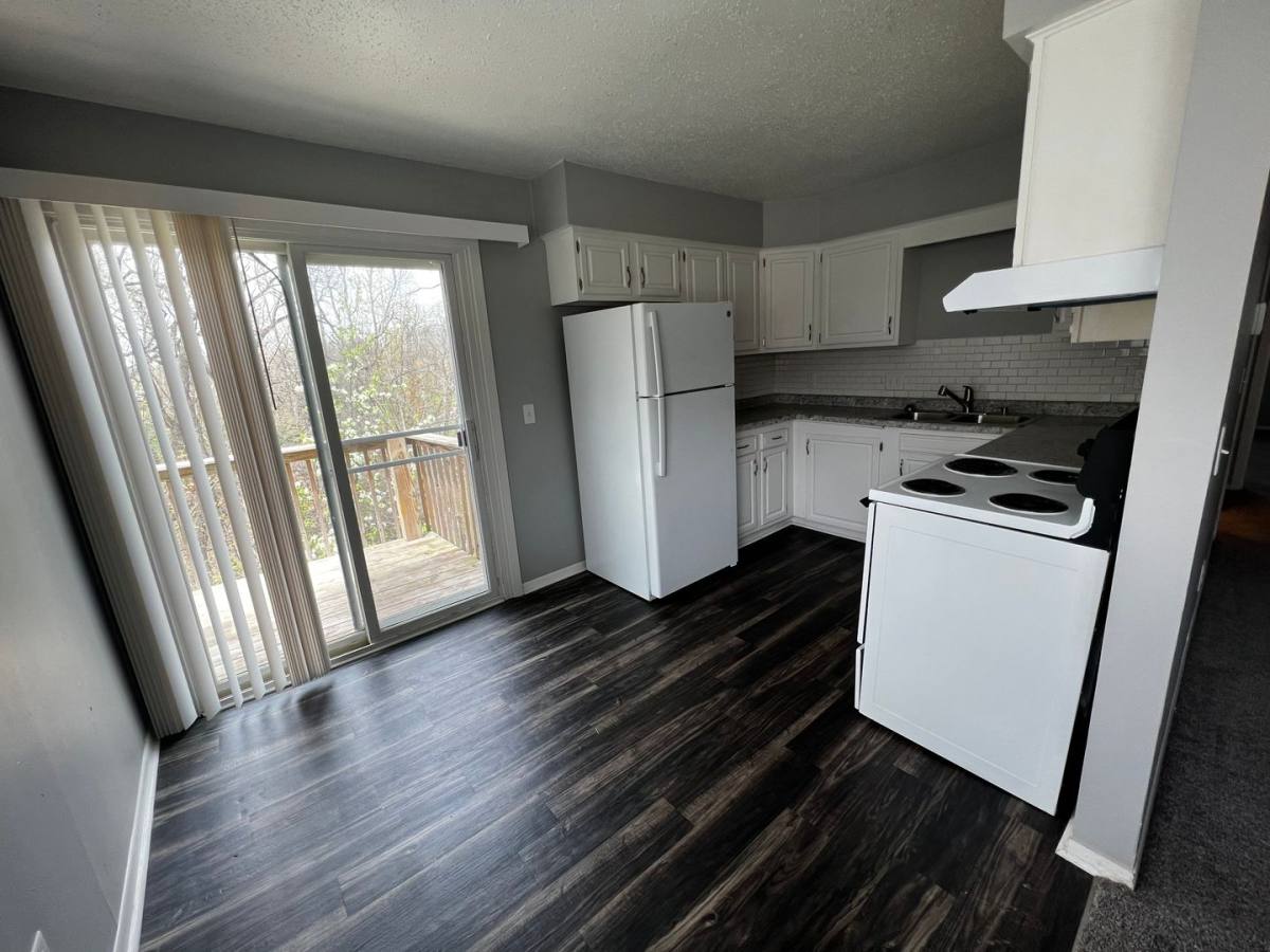 Apartment for rent at 3107 Schuetzen Lane, Davenport, IA 52804
