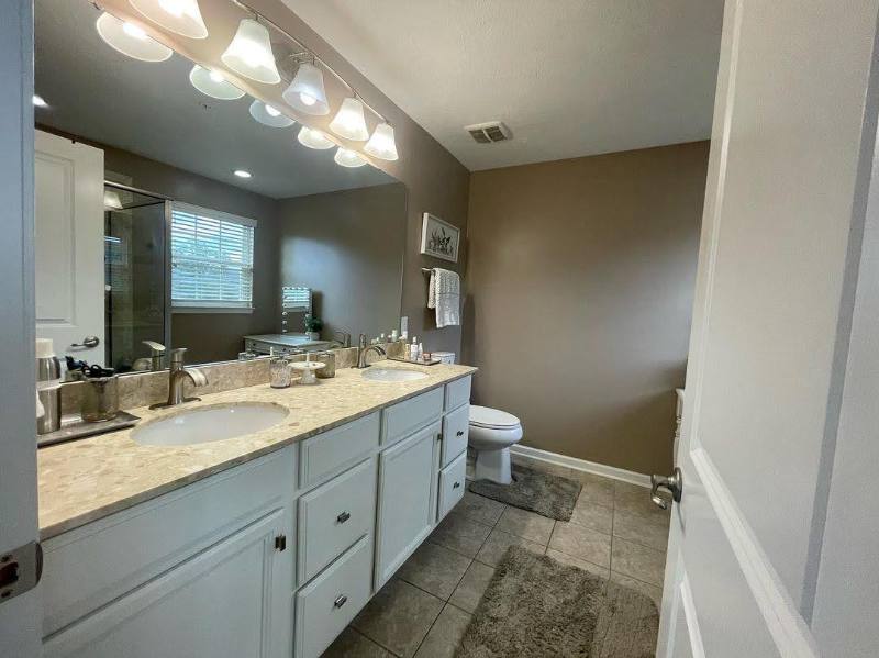 Townhouse for rent at 3023 Grey Fox Circle, Bridgeville, PA 15017