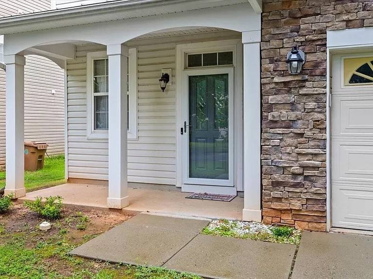 House for rent at 120 Milpass Dr, Holly Springs, NC 27540