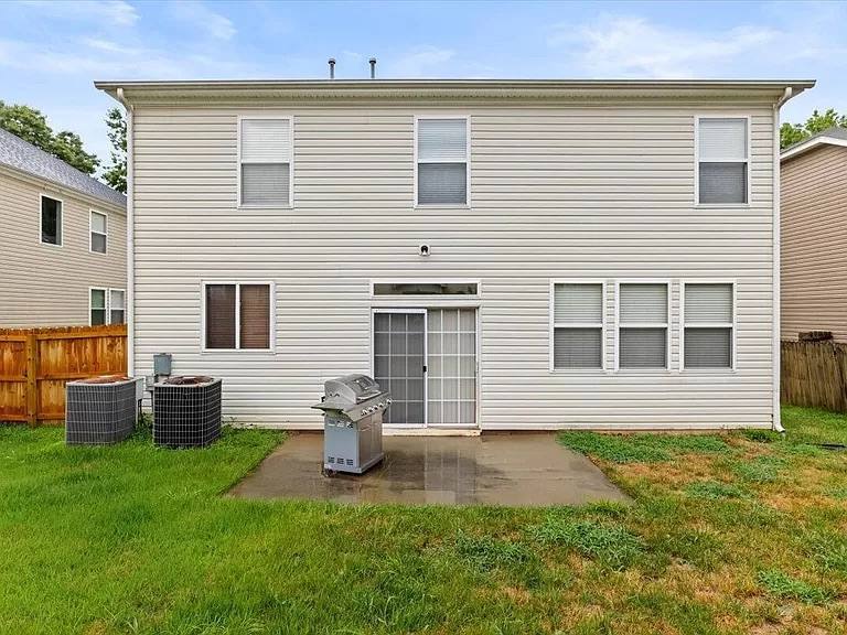 House for rent at 120 Milpass Dr, Holly Springs, NC 27540