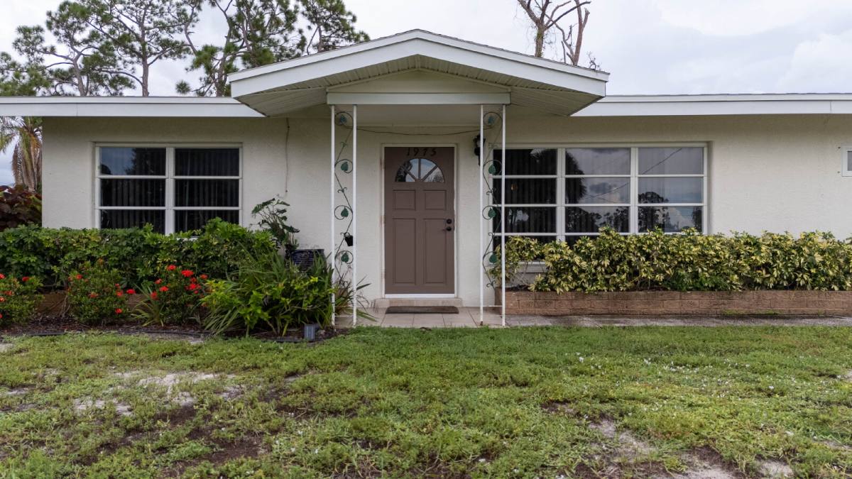 House for rent at 1975 Maryland Ave, Englewood, FL 34224