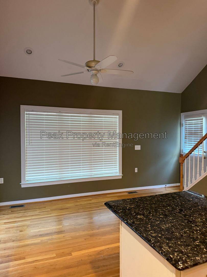 House for rent at 10652 Anna Marie Dr, Glen Allen, VA 23060