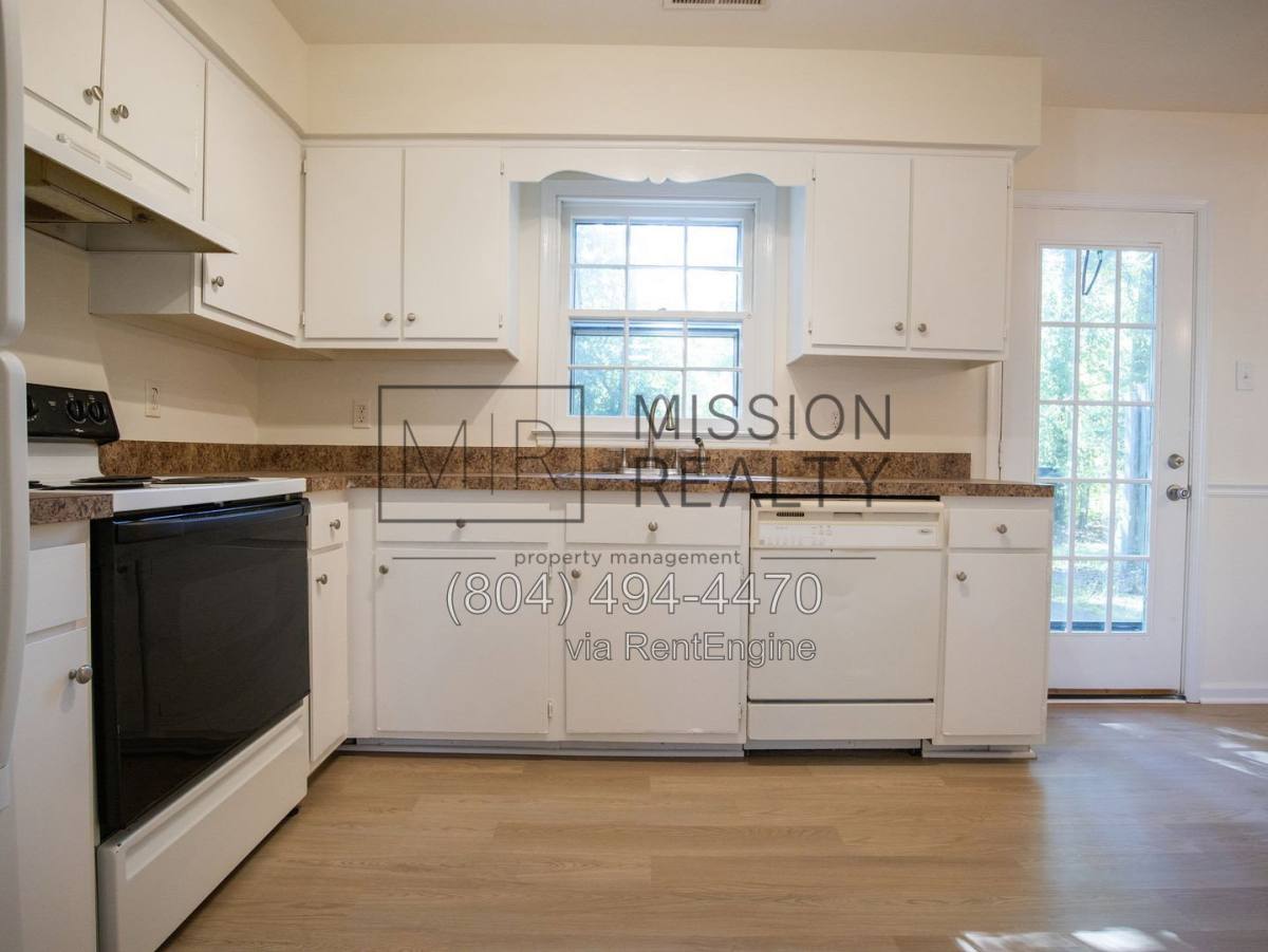House for rent at 1506 Honor Dr, Henrico, VA 23228