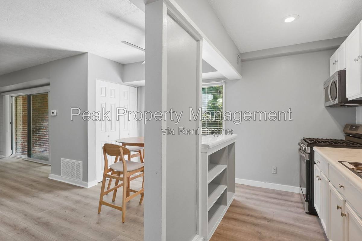 Apartment for rent at 5200 Castlewood Rd #B, Richmond, VA 23234