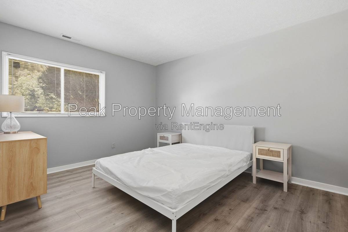 Apartment for rent at 5200 Castlewood Rd #B, Richmond, VA 23234