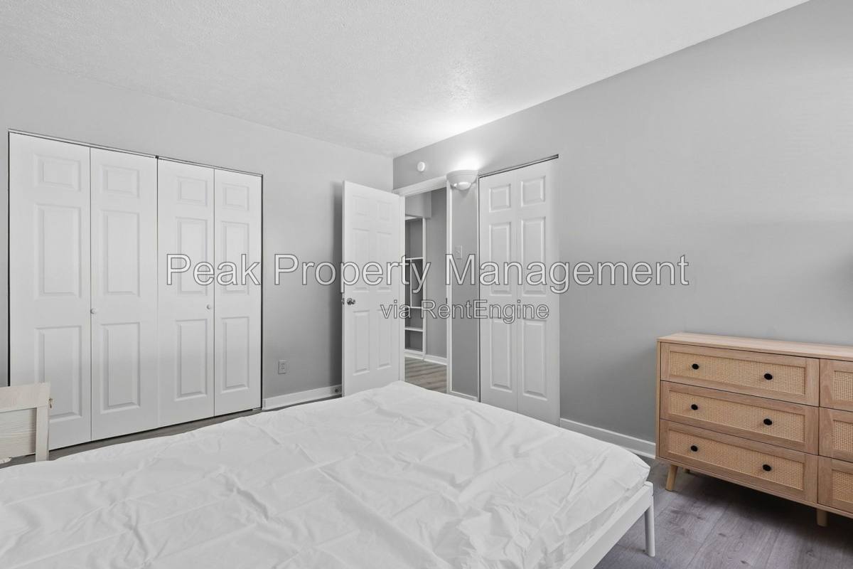 Apartment for rent at 5200 Castlewood Rd #B, Richmond, VA 23234