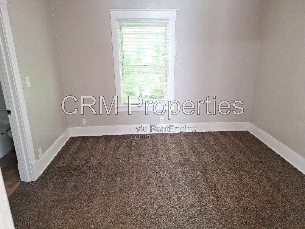 House for rent at 1238 S Waugh St, Kokomo, IN 46902