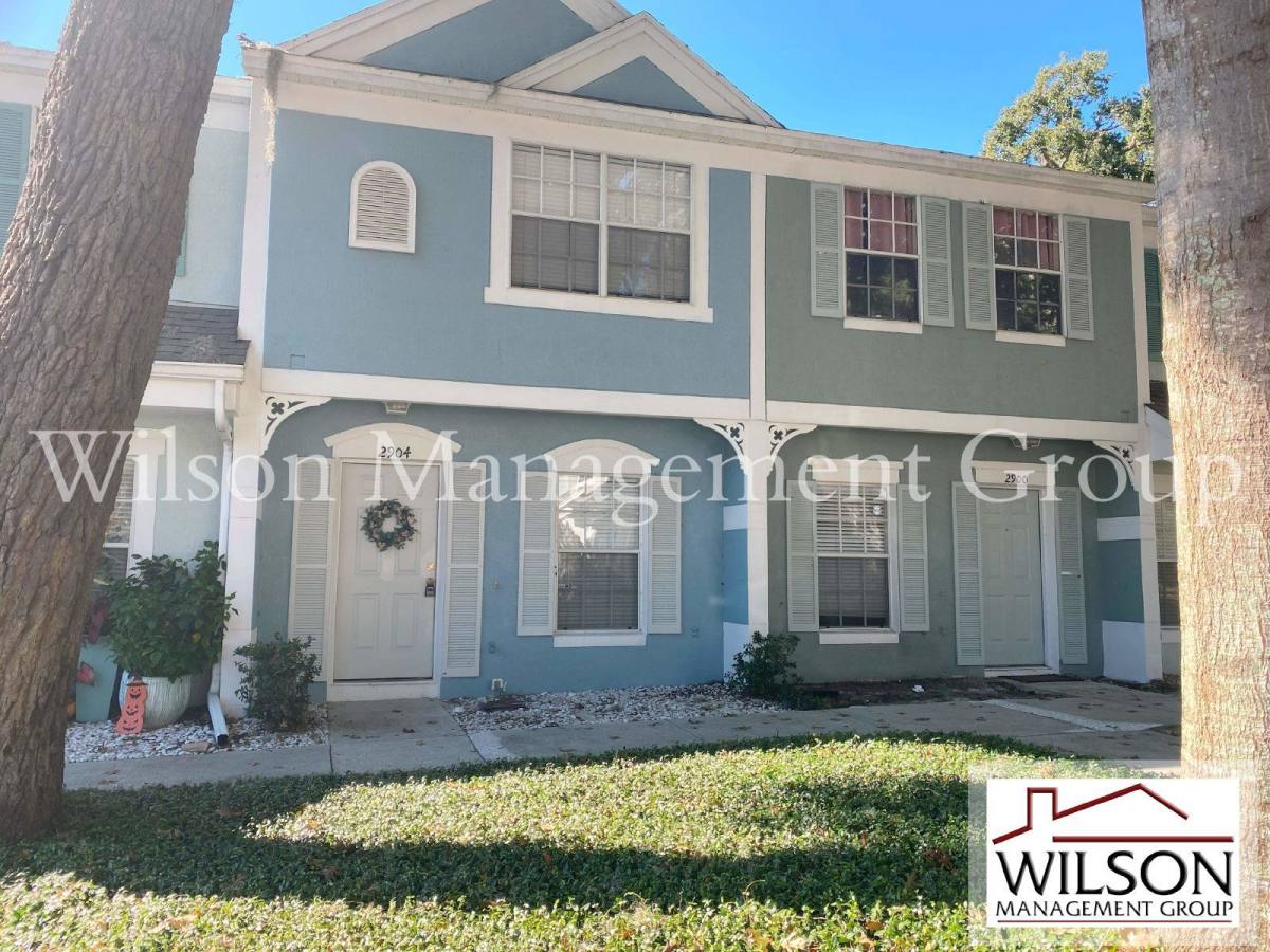 Townhouse for rent at 2904 Woodlands Park Court, Lake Mary, FL 32746