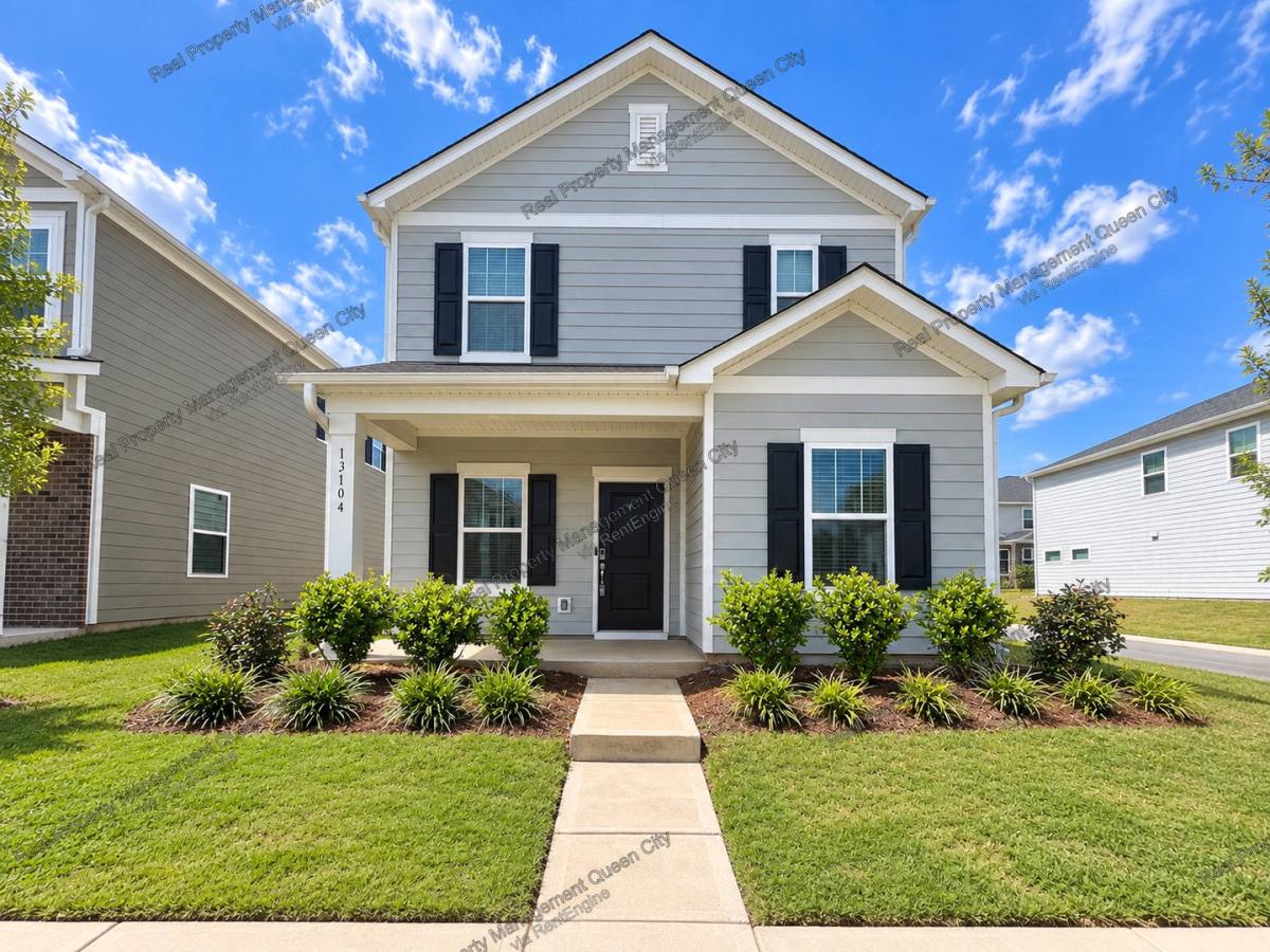 House for rent at 13104 Kenworth Rd, Charlotte, NC 28278