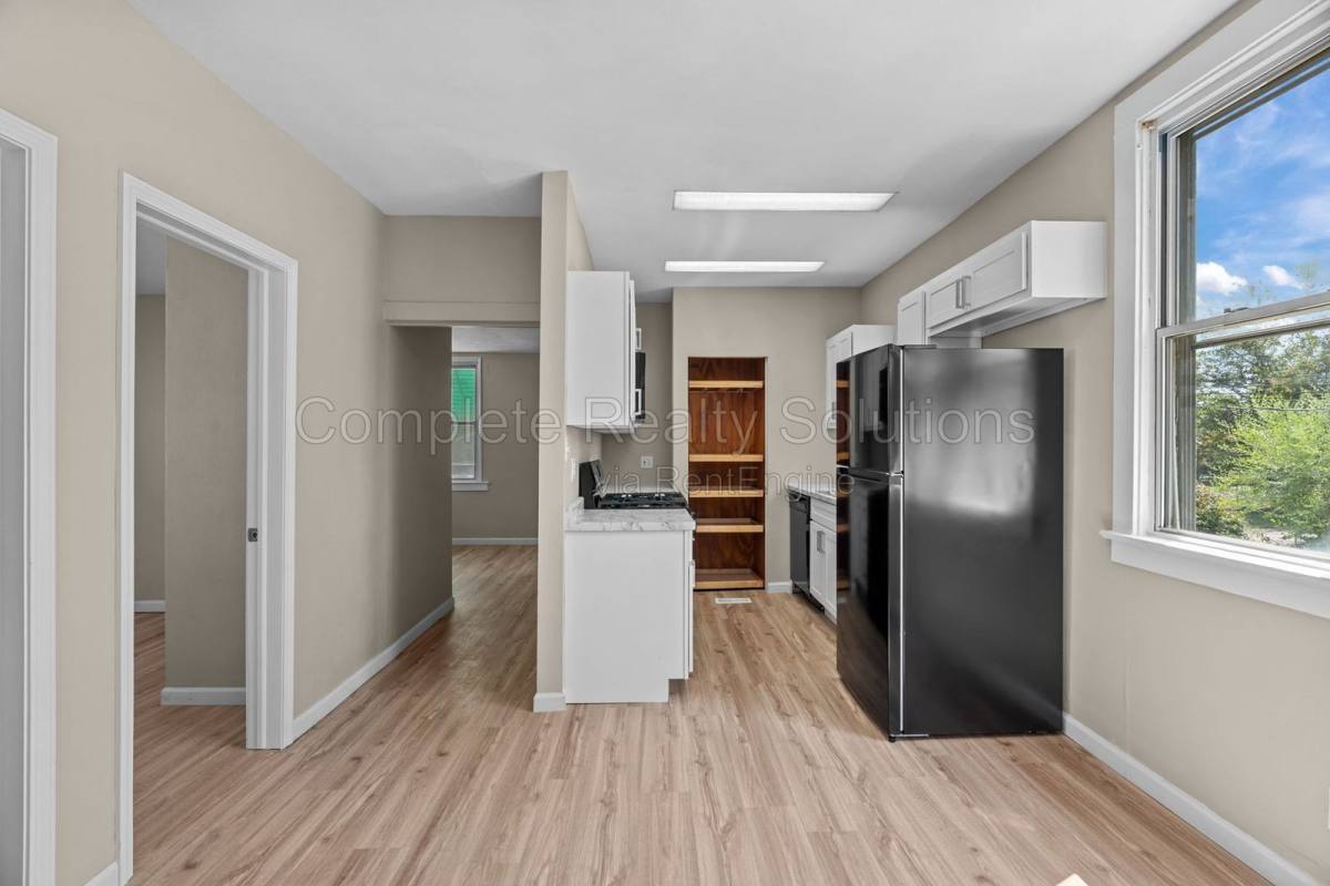 House for rent at 217 Courtland Ave, St. Louis, MO 63125
