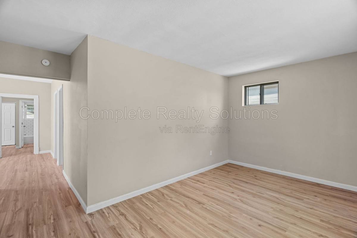 House for rent at 217 Courtland Ave, St. Louis, MO 63125