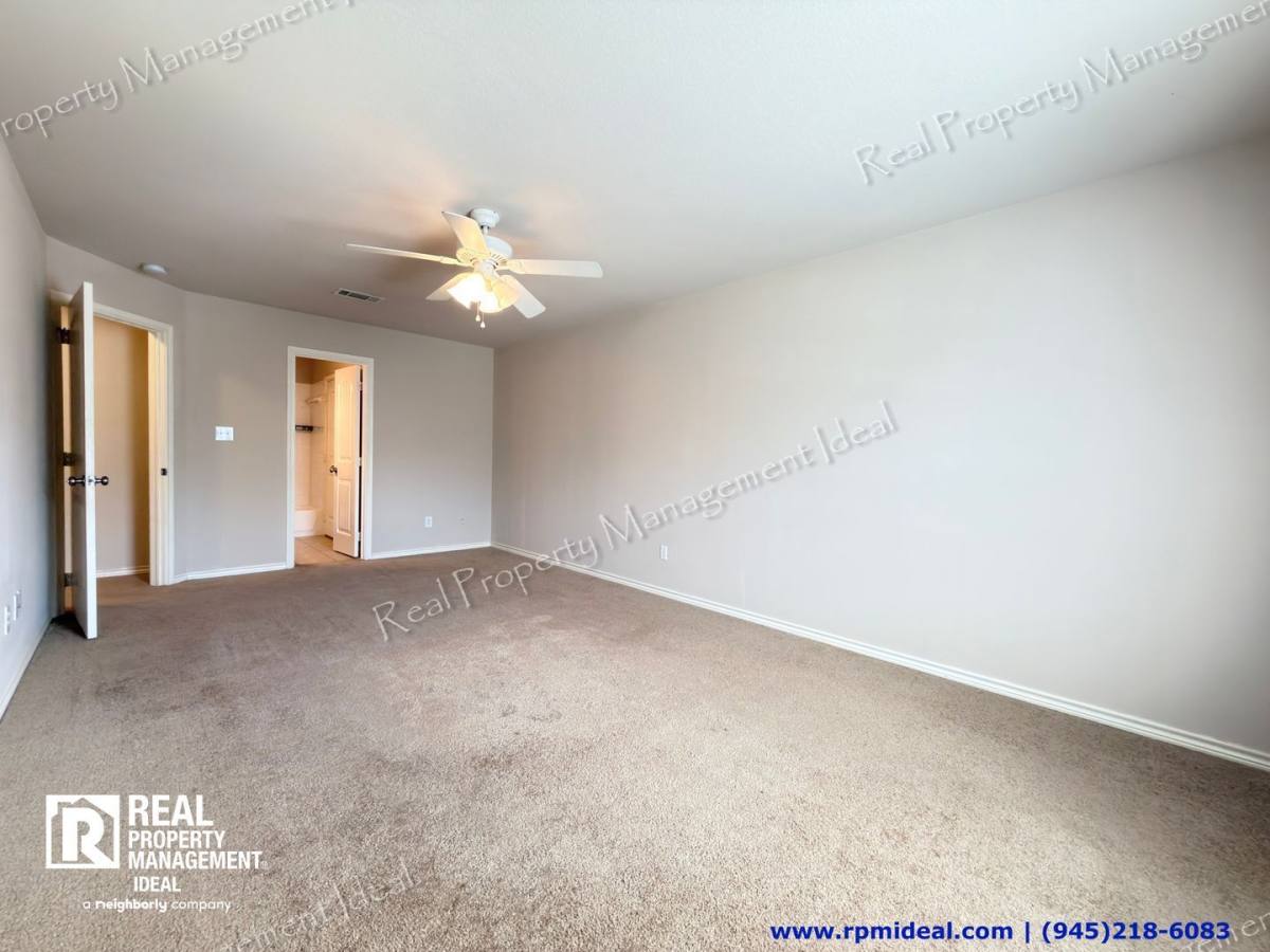 House for rent at 916 Parkplace Ridge, Princeton, TX 75407